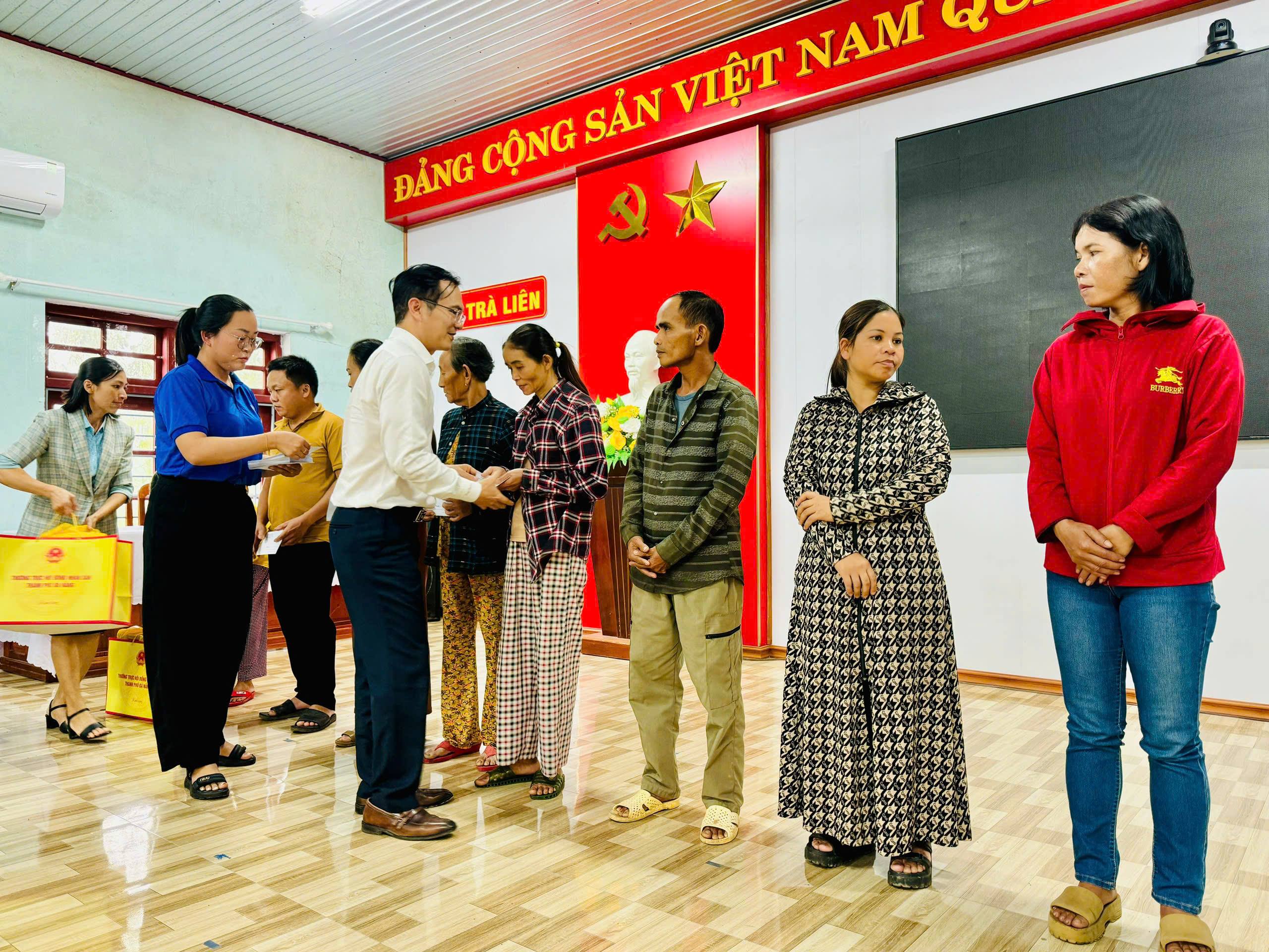 anh tin bai